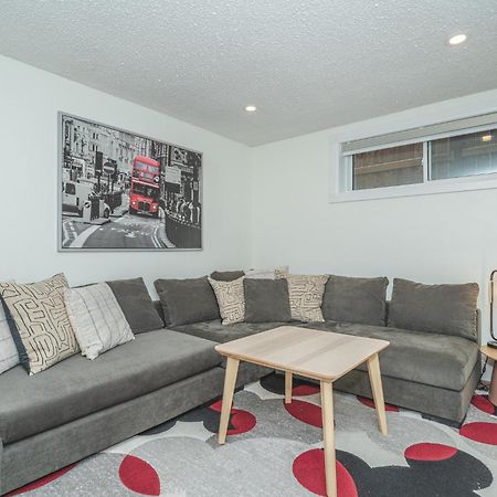 Central Edmonton Family Friendly Home Extérieur photo