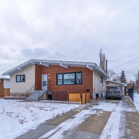 Central Edmonton Family Friendly Home Extérieur photo