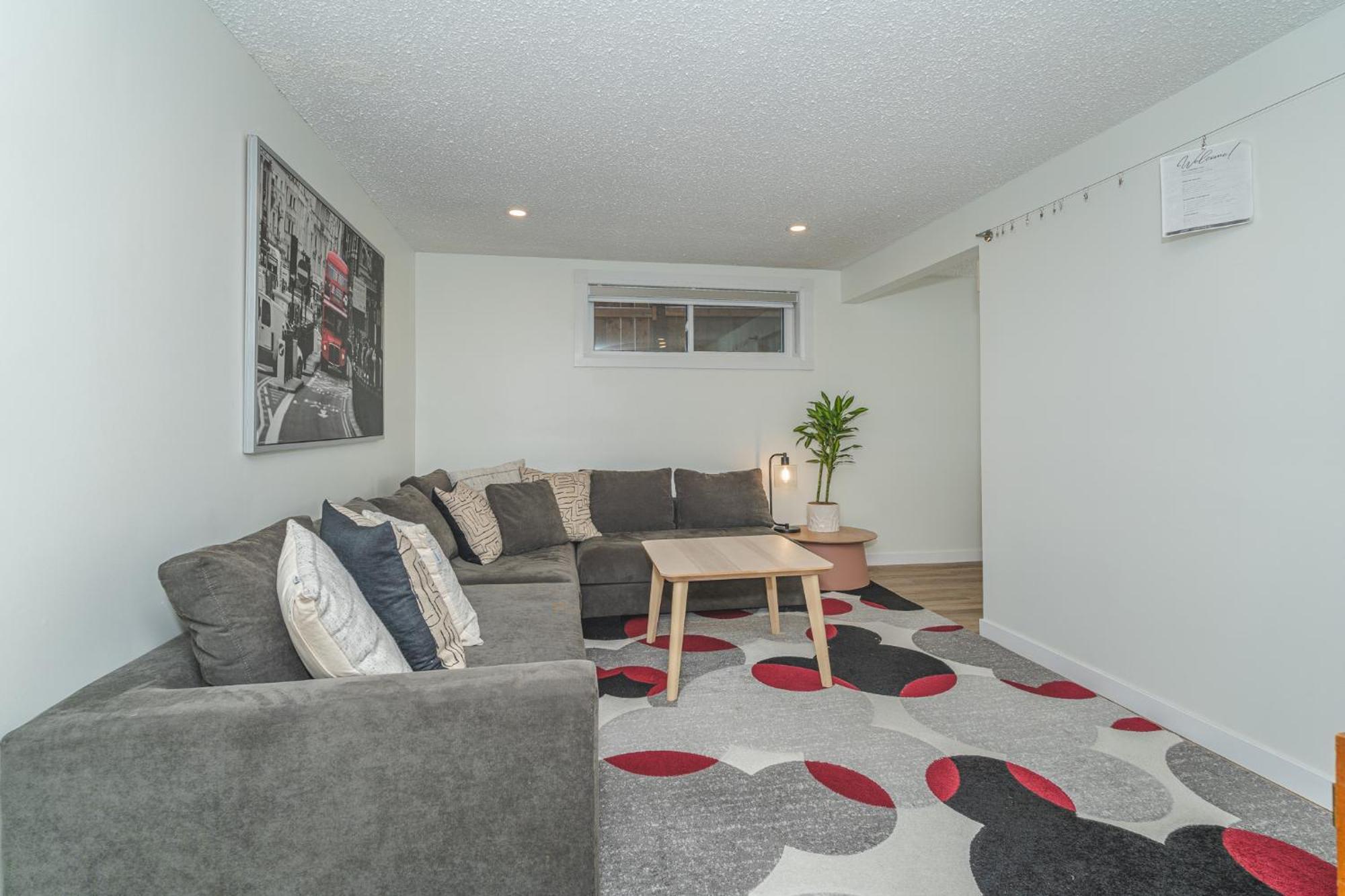 Central Edmonton Family Friendly Home Extérieur photo